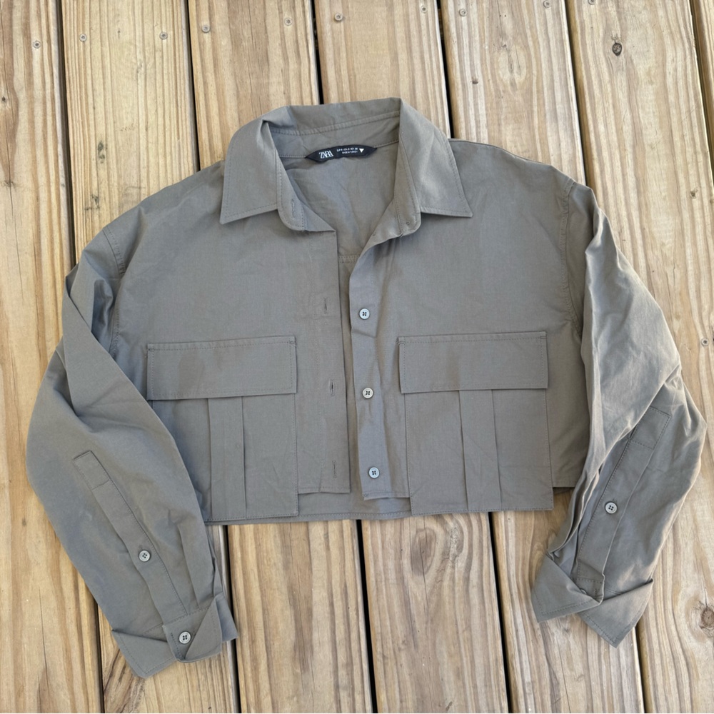 Zara Cropped Structured Button Up
